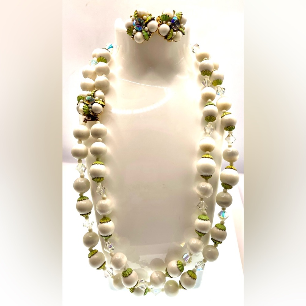 Vintage MCM Double Strand Acrylic Bead Faceted Crystals Necklace with Earrings - Picture 3 of 13